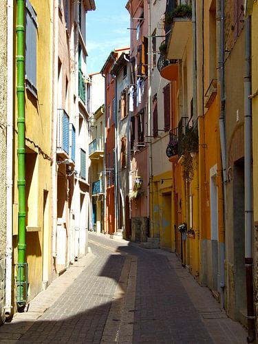 Frans steegje von Mirjam Otto