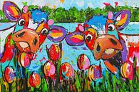 Vrolijke Koeien met Tulpen van Vrolijk Schilderij thumbnail