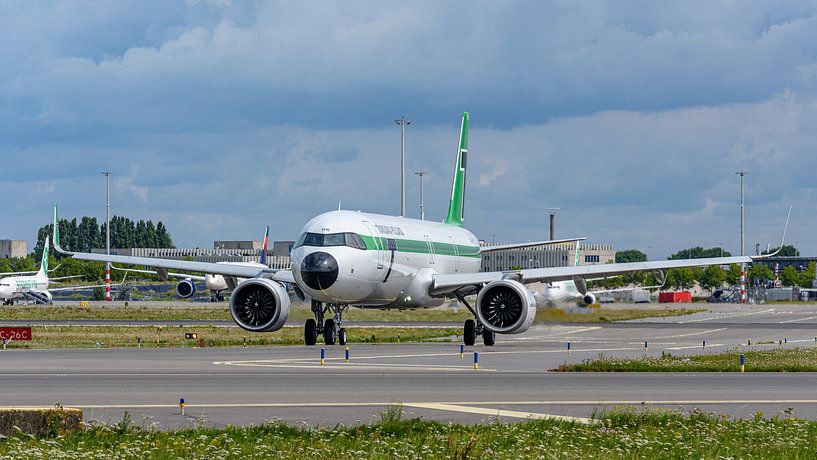 Transavia Airbus A321neo in Retro-Lackierung. von Jaap van den Berg