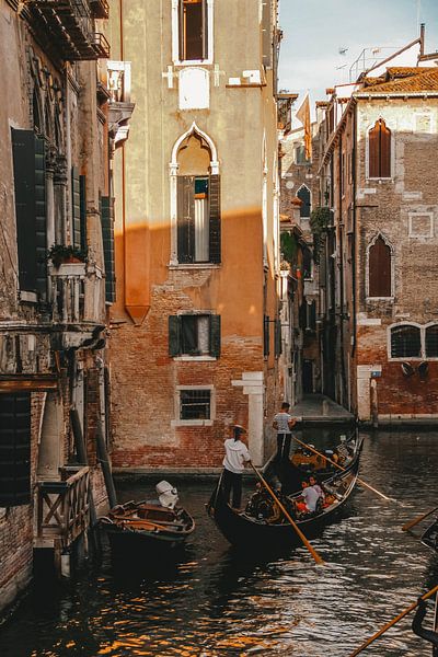 Venice by Hello Pompoyo