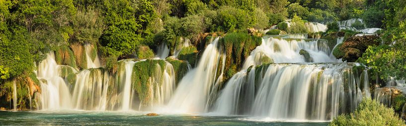 Skradinski Buk waterval, Nationaal Park Krka, UNESCO werelderfgoed, Dalmatië, Kroatië van Markus Lange