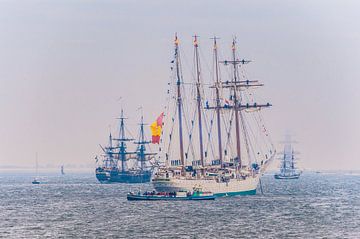 Sailing ships during quiet Den Helder by Brian Morgan
