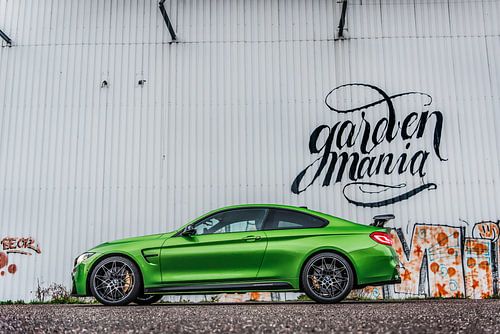 BMW M4 M Performance Java Green