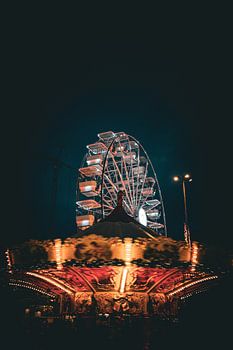 The spinning carousel