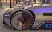 Mercedes-Benz Vision EQ Silver Arrow