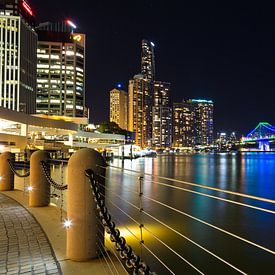 Brisbane skyline met Story bridge van Marcel van den Bos