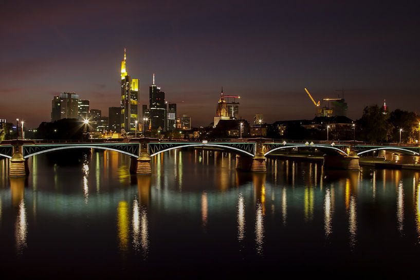 Frankfurt bei Nacht von Dirk Rüter