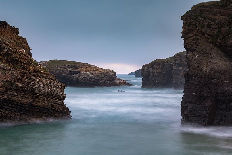 Playa de catedrales Galicien Spanien von Peter Haastrecht, van