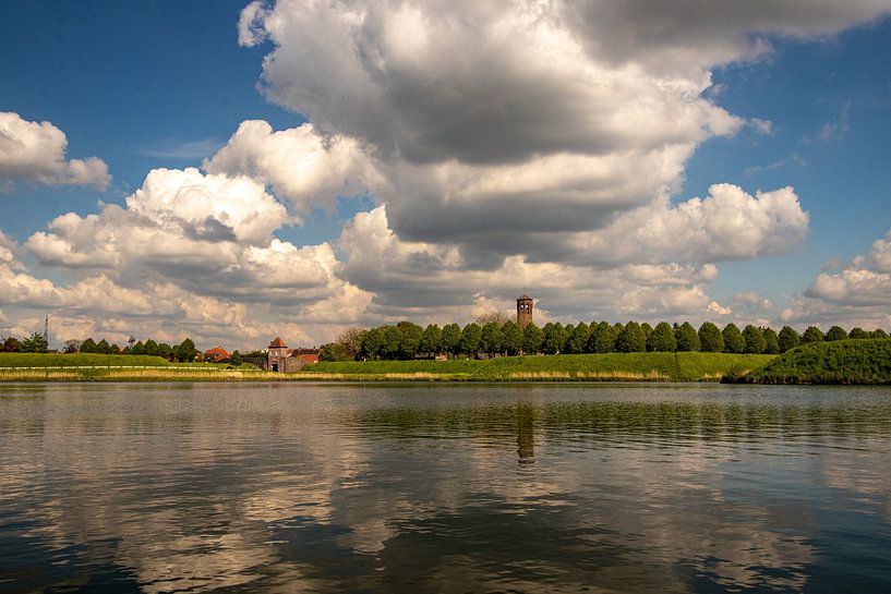 Four keys to the Heusden fortress by Dirk Smit