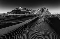 Stokksnes B&W van Denis Feiner thumbnail