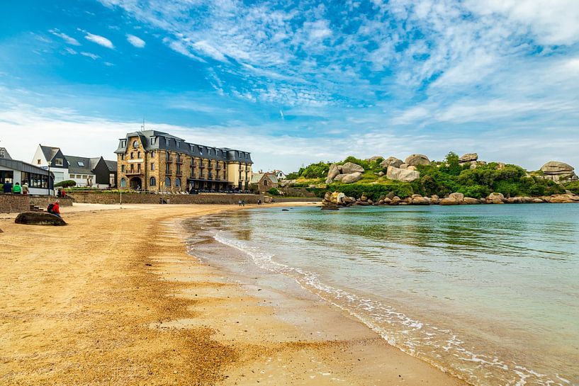 Unterwegs an der Rosa-Granit-Küste der wunderschönen Bretagne bei Ploumanac'h - Frankreich von Oliver Hlavaty