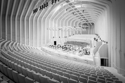 opera zaal in Valencia in zwart wit