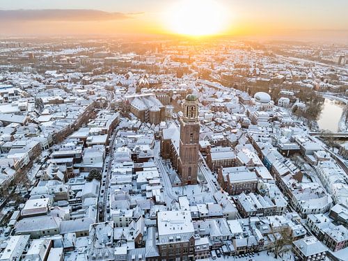Zwolle binnenstad tijdens een koude winterochtend