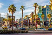 Au printemps, dans les rues de la ville de San Diego.
