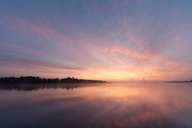 A morning of pastels above Stil Water by Manon Huls