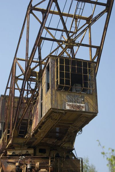 the old crane by Norbert Sülzner