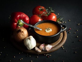 Tomatensoep met ingrediënten