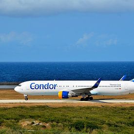 Condor plane landed in Curaçao by Karel Frielink