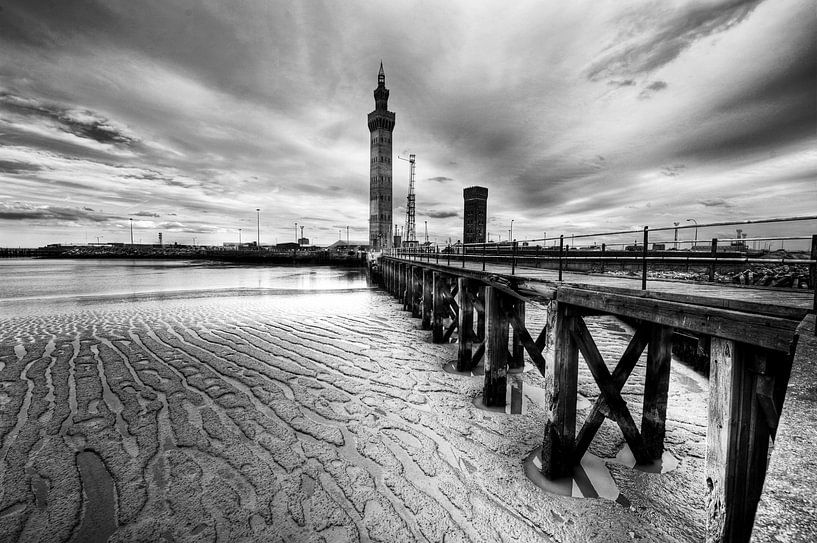 Grimsby Dock Tower by Esther Seijmonsbergen