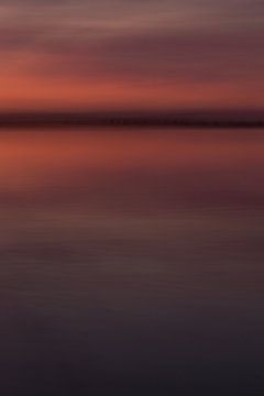 En retrait dans les couleurs chaudes de l'eau sur Hendrien Rennen