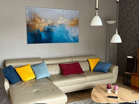 Blau-Gold-Abstrakt – Ruhiges Gemälde mit Tiefe