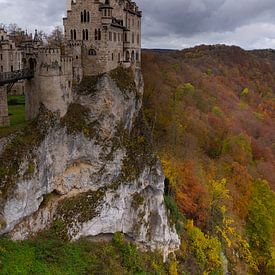 Herbstliches Schlossidyll von Julia Schellig