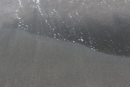 Liquid Obsidian and Foam