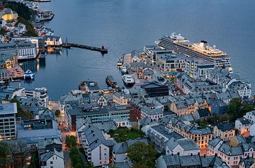 Evening view of the harbour of Ålesund from Aksla mountain, Norway by qtx