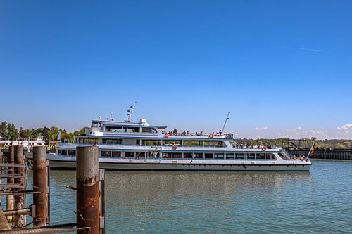 Baden-Württemberg : MS Stuttgart in Friedrichshafen aan het Bodenmeer