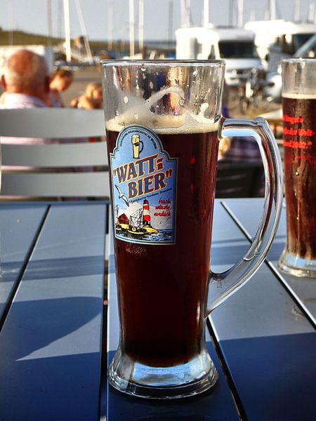 Bier 2 van Edgar Schermaul