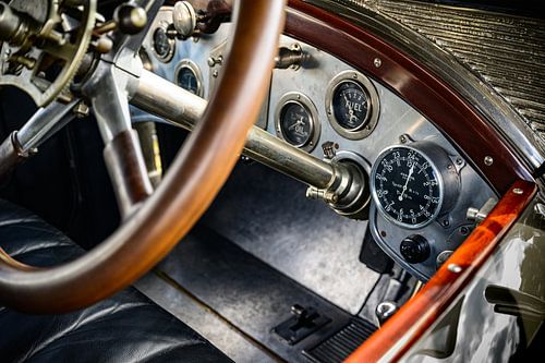 Rolls-Royce Silver Ghost Tourer 1920s classic car dashboard by Sjoerd van der Wal Photography