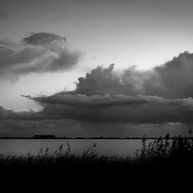 Wolkenlucht boven het Slotermeer sur Peter Bouwknegt