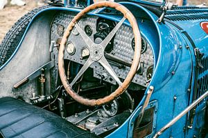 Tableau de bord de la Bugatti Type 35 Grand Prix, voiture de course classique