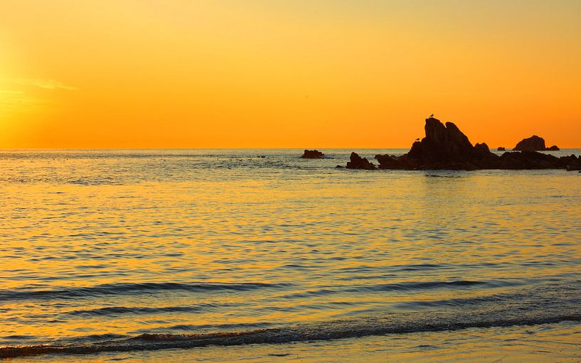 Coucher de soleil à Cobo Bay par Gisela Scheffbuch