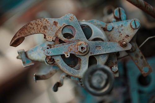 Mechanical part by Bart Van Wijck