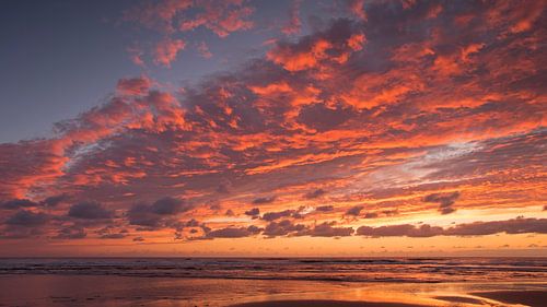 Fiery clouds at the sea