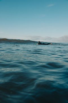 Warten auf die Welle von Delphine De Decker