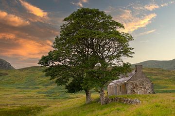 Oud schuurtje in de mooie natuur van Schotland