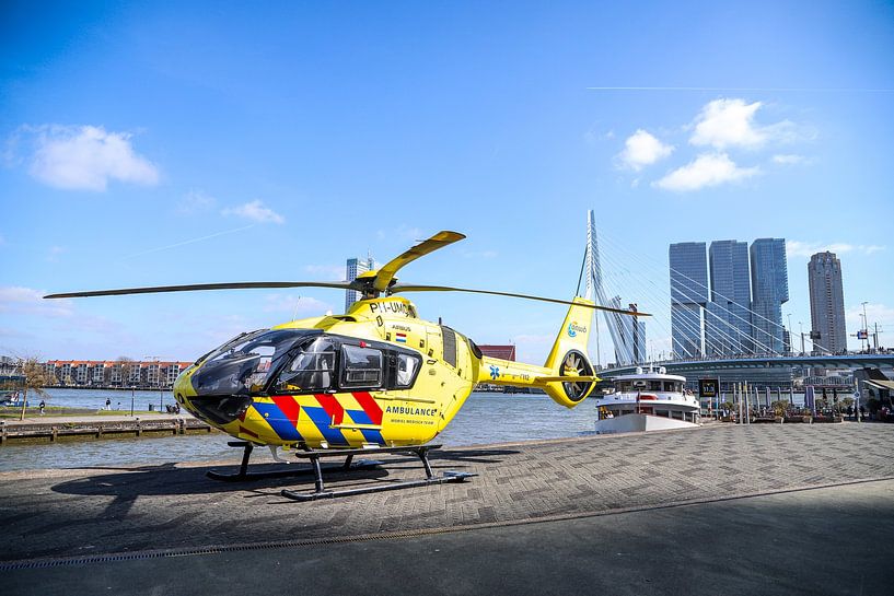 Rotterdam mobile medical team by SVPhotography