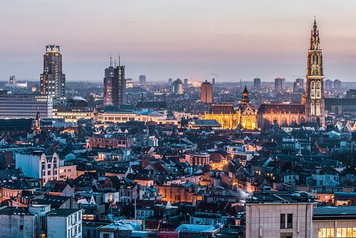 Antwerpen city by night