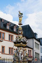 St Peter's Fountain Main Market Trier by Luis Emilio Villegas Amador