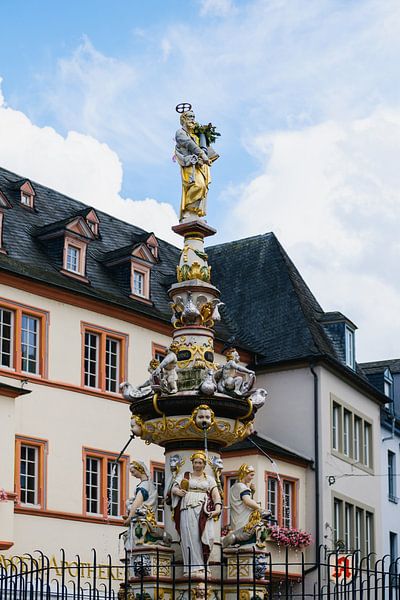 St Peter's Fountain Main Market Trier by Luis Emilio Villegas Amador