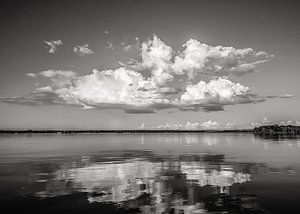 Cloud Mirror BW