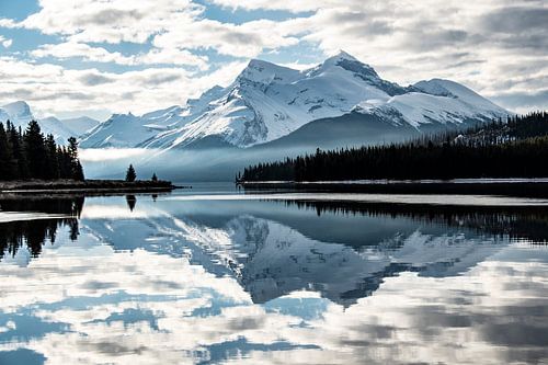 Maligne Lake, Jasper, Canada