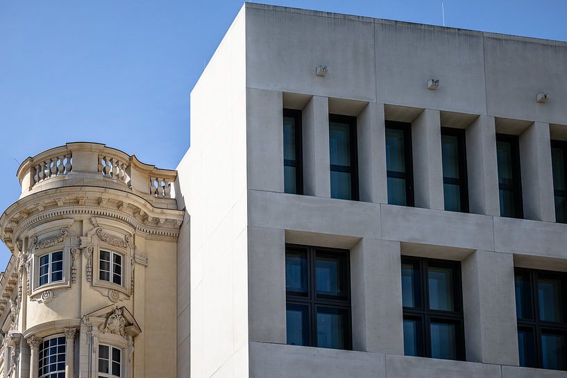 humboldt forum nieuw en oud gebouw met fraai balkon van Eric van Nieuwland