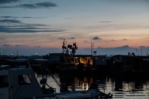 Der Hafen, Sonnenuntergang in Piran, Slowenien.