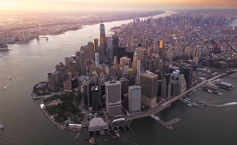 Manhattan by Hello Pompoyo