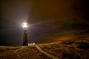 Vuurtoren Schiermonnikoog in de nacht van Sjoerd van der Wal Fotografie