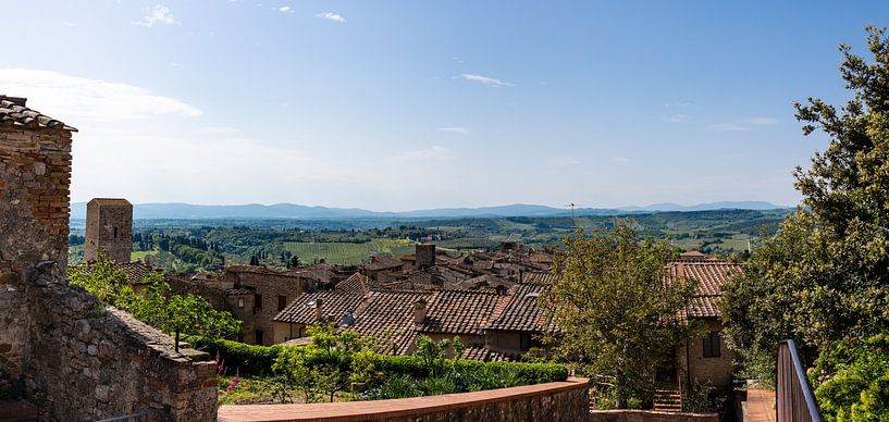 Über den Dächern von San Gimignano von Peter Baier