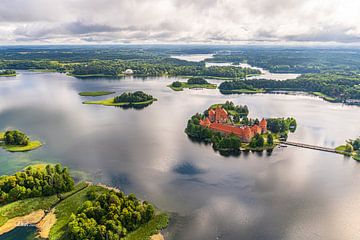 Kasteel van Trakai in Litouwen. van Dirk V Herp